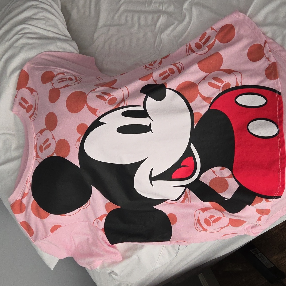 2/$8 Disney Mickey tshirt